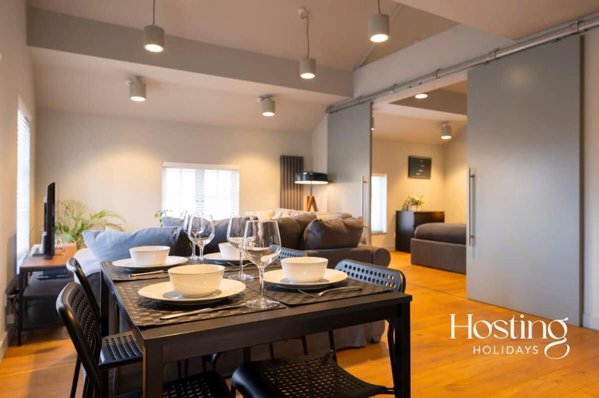 Stylish Luxury Apartment In The Centre Of Henley Dış mekan fotoğraf