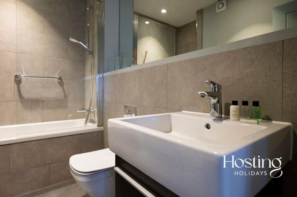 Stylish Luxury Apartment In The Centre Of Henley Dış mekan fotoğraf