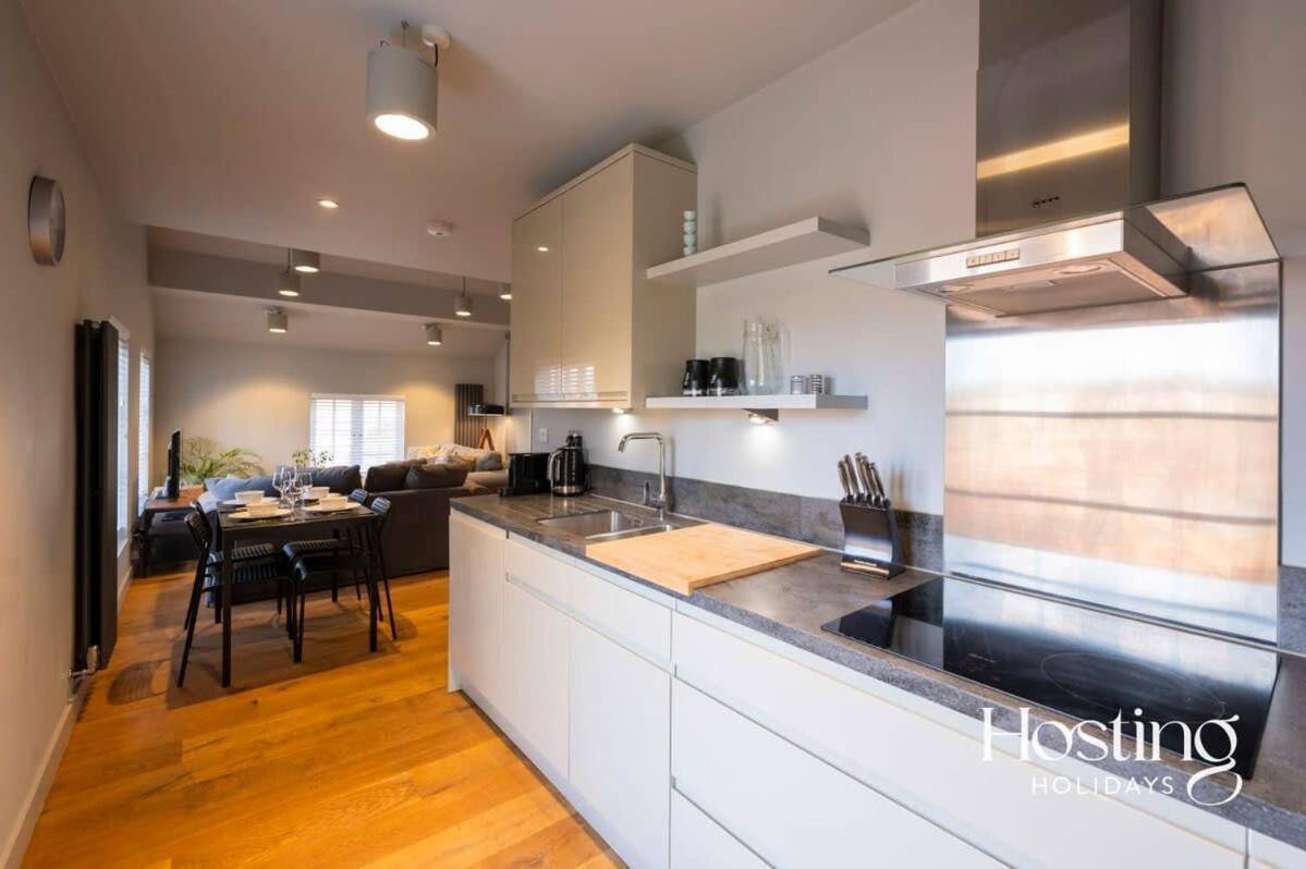Stylish Luxury Apartment In The Centre Of Henley Dış mekan fotoğraf